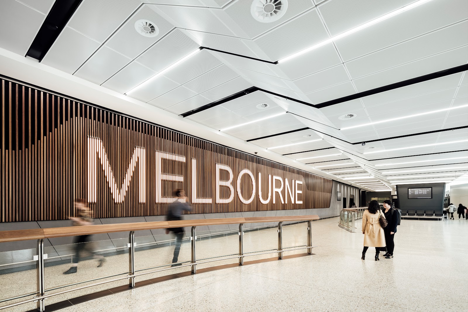 Melbourne Airport (MEL)