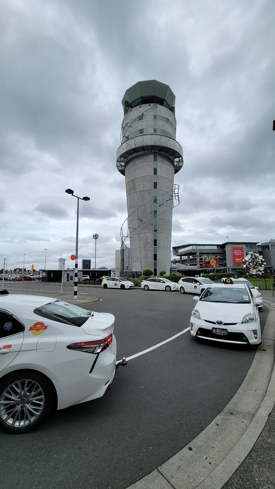Christchurch International Airport (CHC)