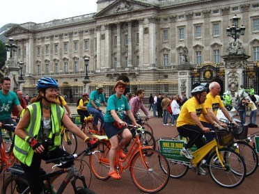 Passing Buckingham Palace