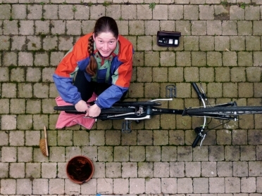 Repair woman