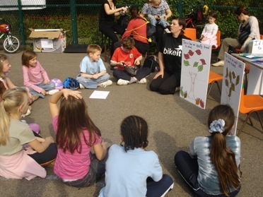 Learning about the benefits of cycling to school