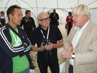 Koy Thomson, Peter Murray and Boris Johnson discuss cycling and city streets