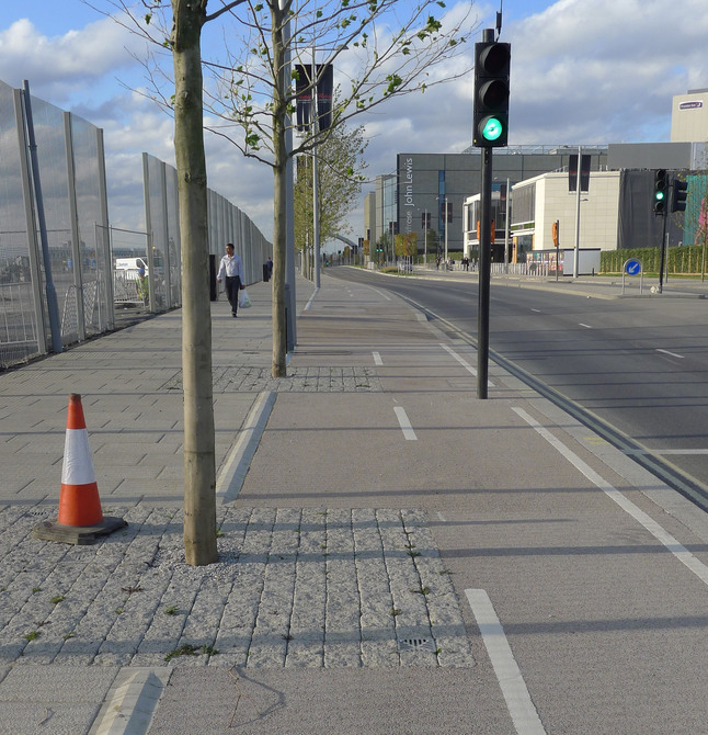 stratford cycle track