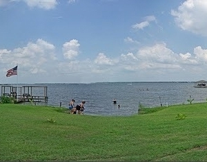 Lakeshore Seniors RV Resort