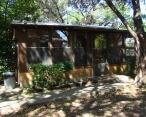 Uncle Gus' Cabin 20
