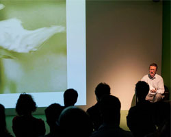 Gallery Talk with Gary Thomas. Photo © India Roper-Evans, courtesy Barbican Art Gallery 