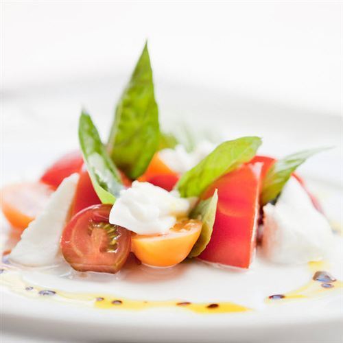 Palettes Restaurant & Bar