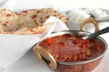 Curry%20with%20naan%20and%20rice