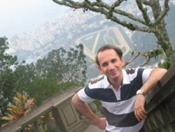 Kamran Akbarzadeh