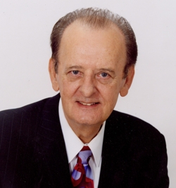 Lyle   R Johnson