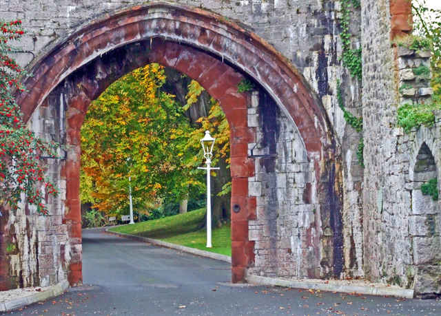Through The Arch, Ruthin
