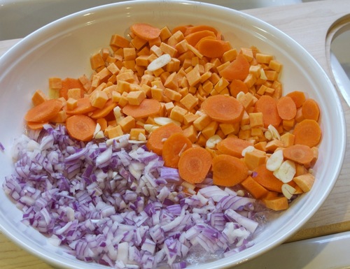 ingredients3.jpg - medium ingredients3.jpg - medium