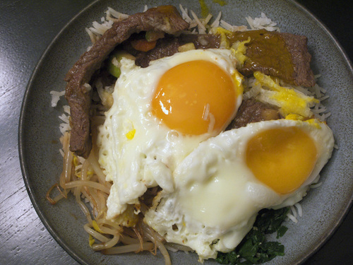 bibimbop1-smaller.jpg - medium bibimbop1-smaller.jpg - medium