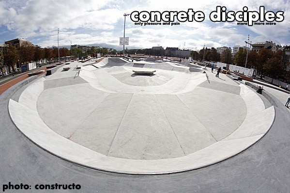 Skatepark de Plainpalais the 'bowl' image