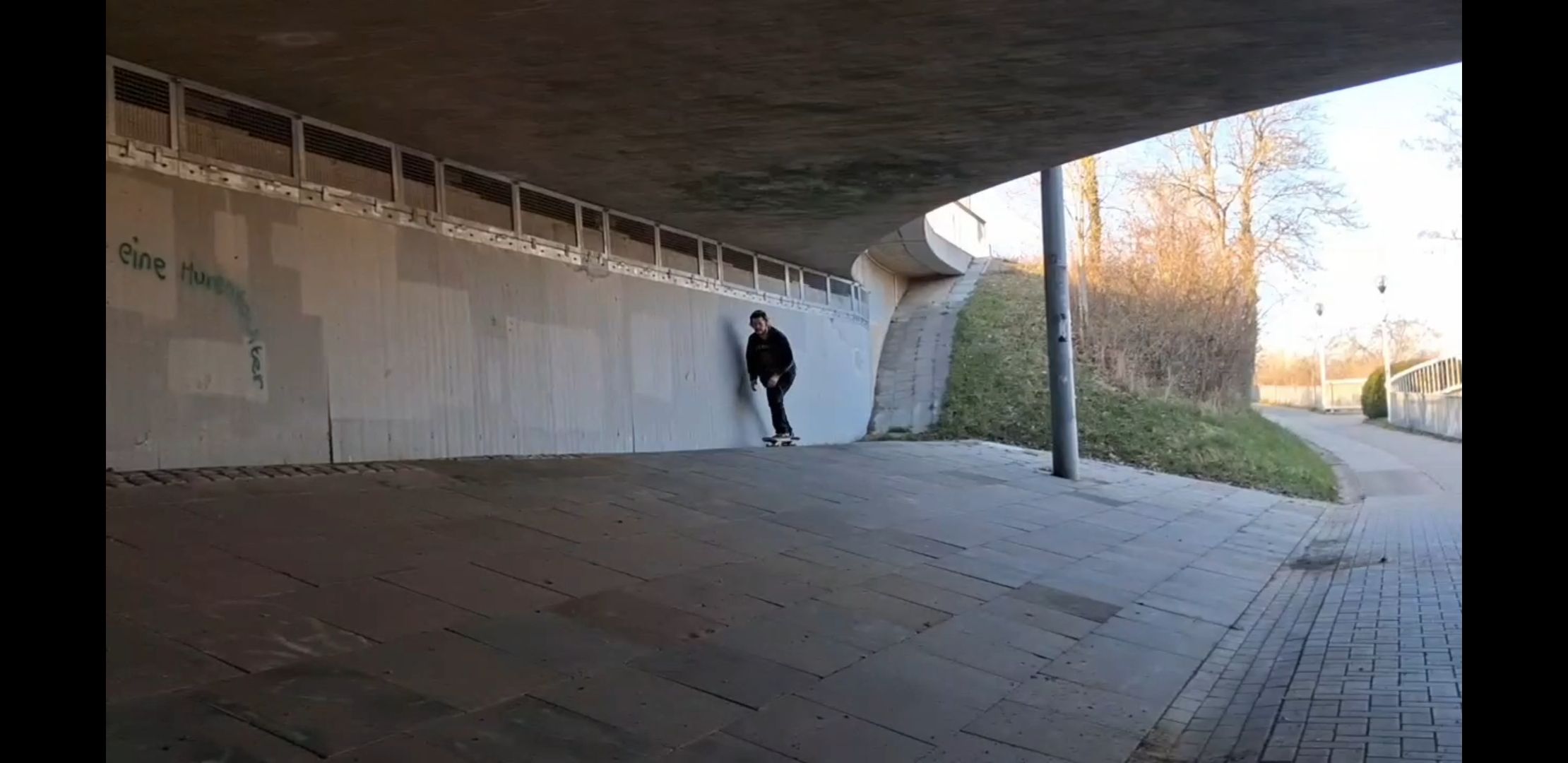 Bank am Güterbahnhof  image