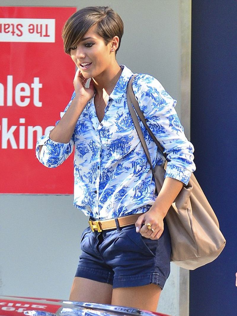 22 Ways that Celebrities Wear Hermes H Constance Belts Lollipuff