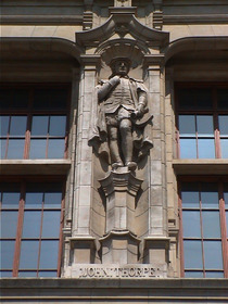 V&A façade - John Thorpe