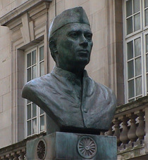 Nehru bust