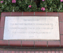 Silver Jubilee in Victoria Street