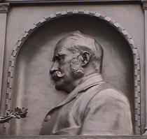 W.S. Gilbert monument