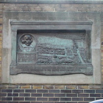 Globe Theatre plaque