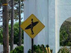 Sign that surfers are near in San Diego.
