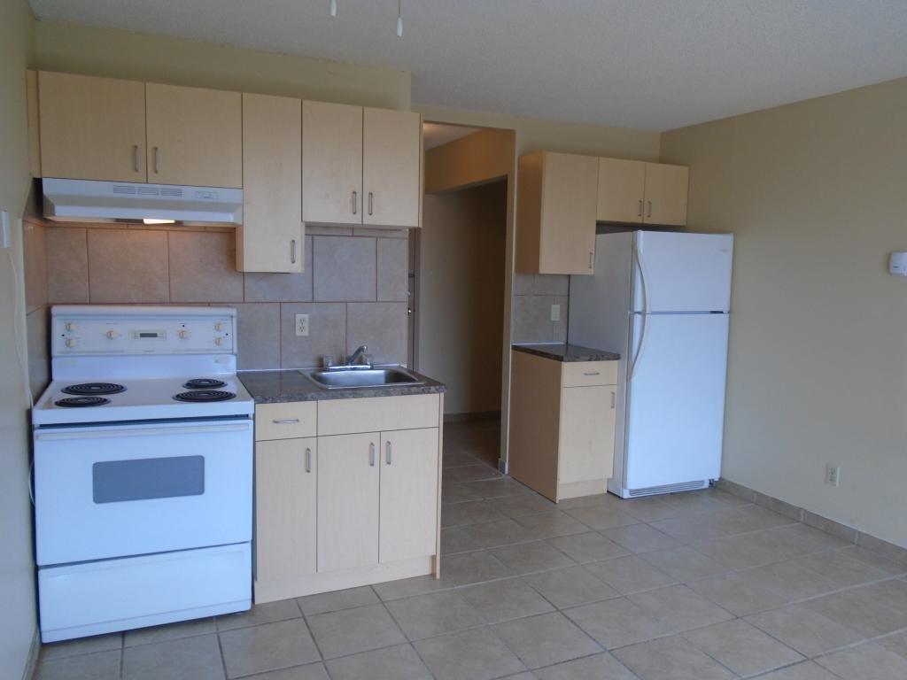 Capital Towers Apartments in Edmonton Avenue Living