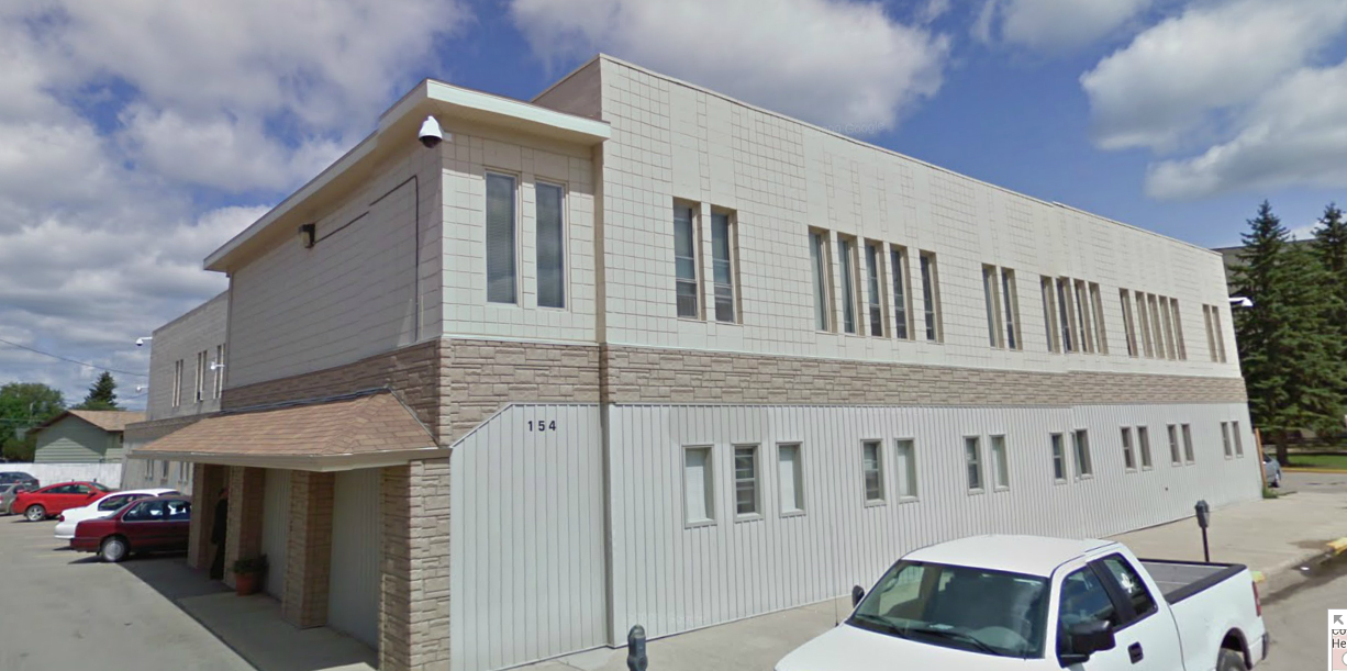 Prince Albert Apartments and Houses For