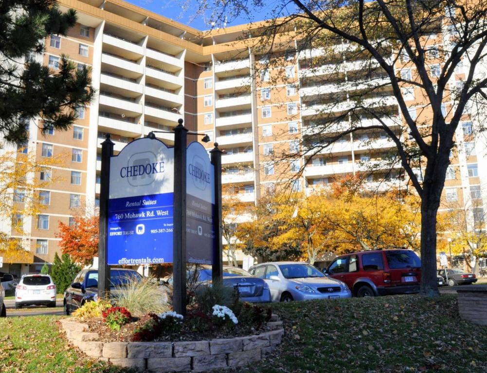 Chedoke Apartments 760 Mohawk Rd. W., Hamilton Effort Trust