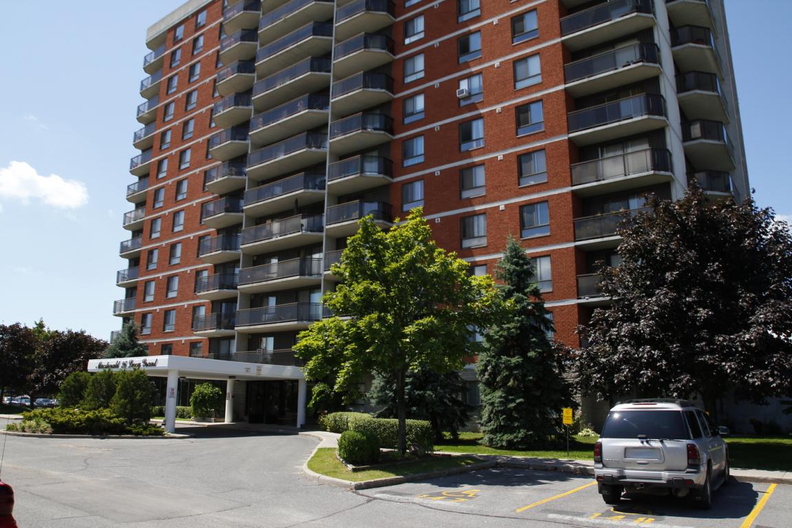 MacDonald. Apartments for rent at 26 Leroy Grant Drive in Kingston