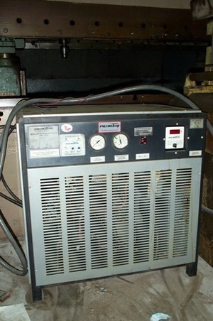 PNEUMATECH AD-250 Compresores de Aire Secadores (Refr.) - MachineTools.com