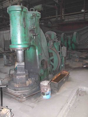 BECHE L8-275 Forging Hammers - MachineTools.com