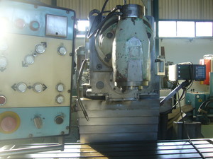 tos Fgs 32/60 Millers, Vertical & Horizontal - MachineTools.com