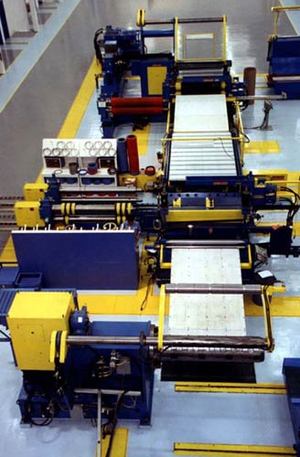 ZJ 200-2200 Cortadoras y Líneas de Corte en Tiras de Metal - MachineTools.com