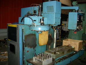 ACROMAX MX16 Machining Centers, Vertical - MachineTools.com
