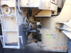 Cat_front_loader_4