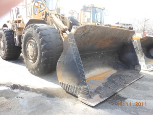 Cat_front_loader_5