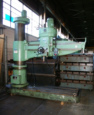 H. CEGIELSKI (TOOLMEX) WR50/2 摇臂钻床 - MachineTools.com