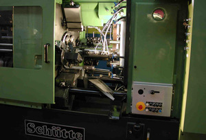 SCHUTTE SF-32DNT 자동 환봉 기계 - MachineTools.com