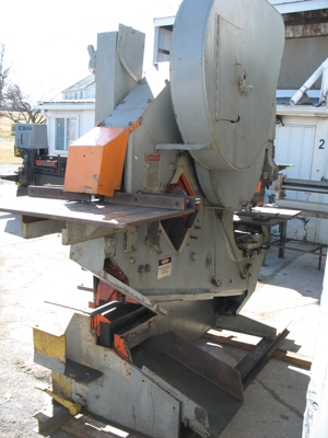 BUFFALO 2-1/2 Ironworkers - MachineTools.com