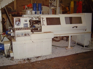 REIKA 230 Cortadoras de Tubos - MachineTools.com