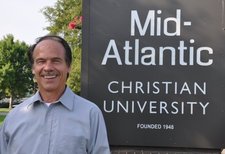admissions_lewis_small.JPG (225x154)px