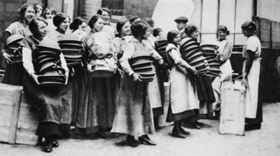 Fine Art Print of Women packing steel helmets for the troops at the Front, from 'The Illustrated War News' by English Photographer