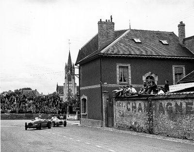 1948 Coupe des Petites Cylindrees, Reims, Fernando Righetti, Ferrari 166SC, 2nd position by Anonymous - print