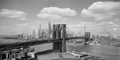 Brooklyn Bridge and City Skyline by Philip Gendreau - print