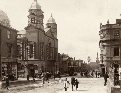 Darlington Street, Wolverhampton, c 1902 by Unknown - print