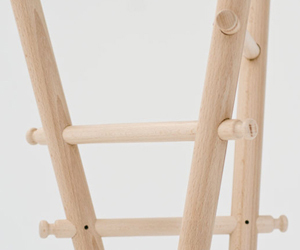 120-coatstand-by-bdnb-designstudio-m