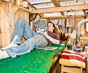 200-microhouse-looks-cool-m