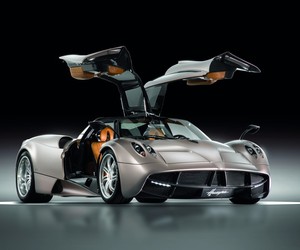 2012-pagani-huayra-6-m