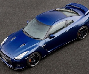 2013-nissan-gt-r-track-pack-m